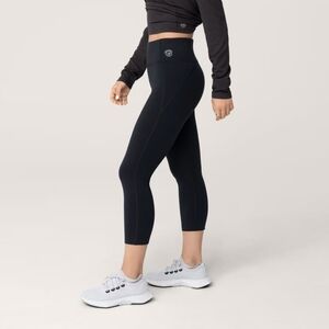 Allbirds NWT Black Natural Legging Capri Yoga Pants Sz Small